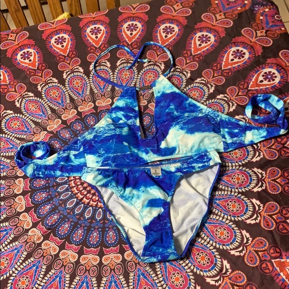 Super cute 👙!!!